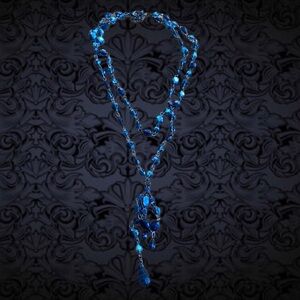 Blue beaded chain necklace